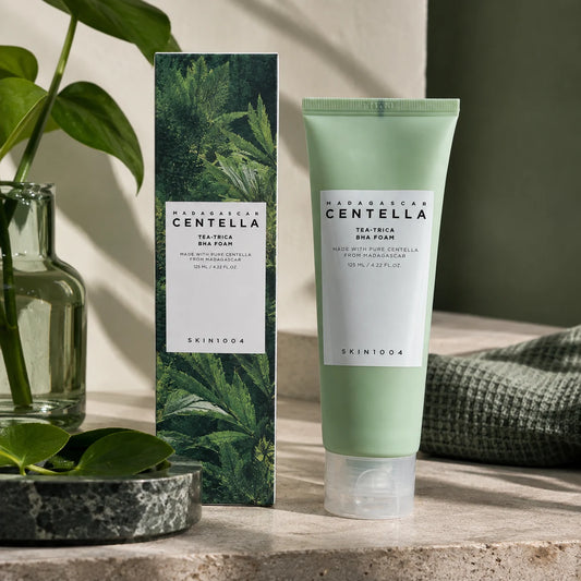 SKIN1004 MADAGASCAR CENTELLA TEA-TRICA BHA FOAM – LIMPIADOR FACIAL ANTIIMPERFECCIONES